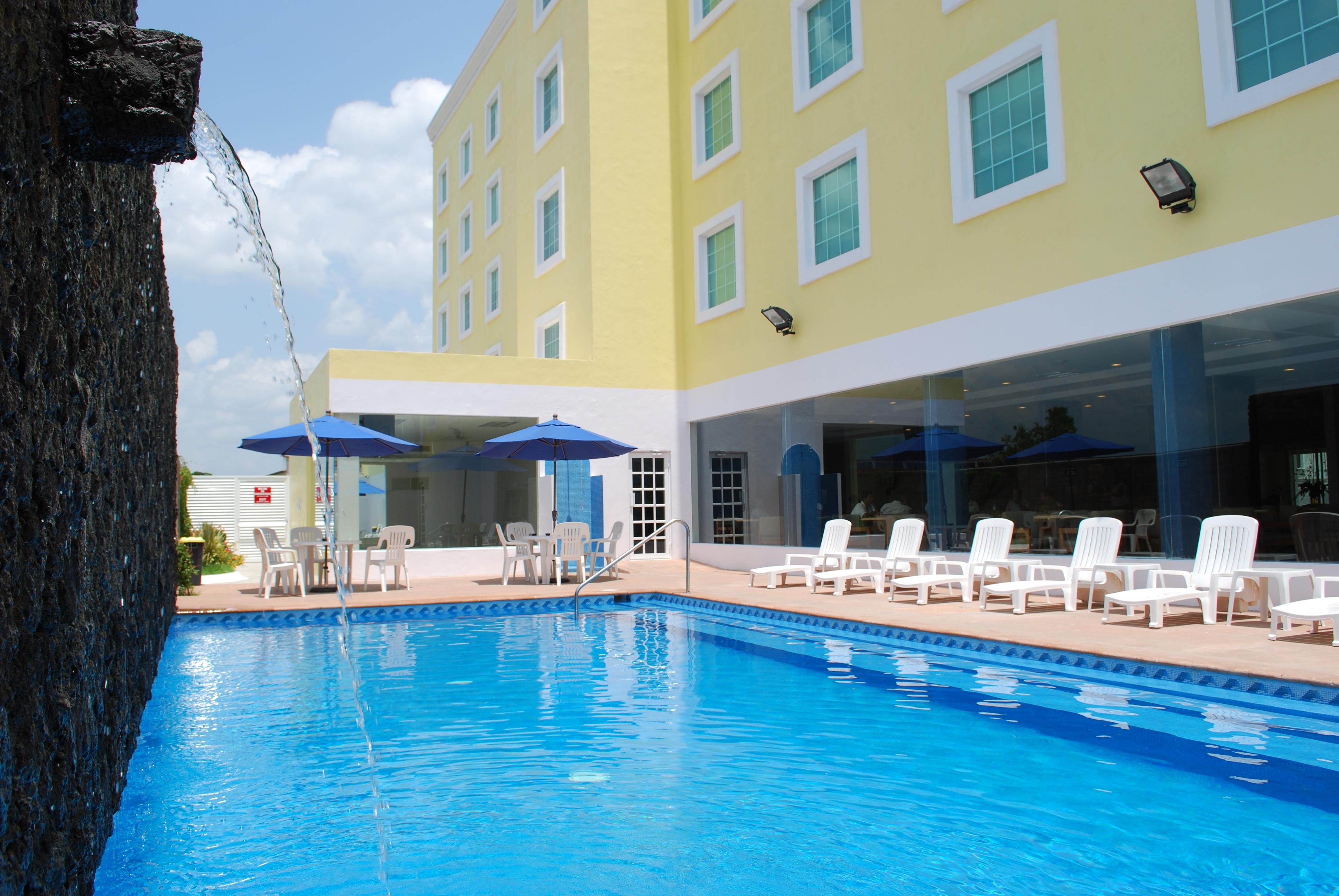 Rio Vista Inn Business High Class Hotel Poza Rica エクステリア 写真